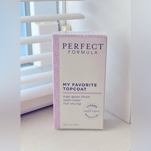 Perfect Formula my favorite topcoat .60 fl. oz./18ml - Picture 2 of 6